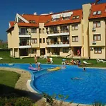 в Oasis Kamchia -the Favourite Blue Apartament *